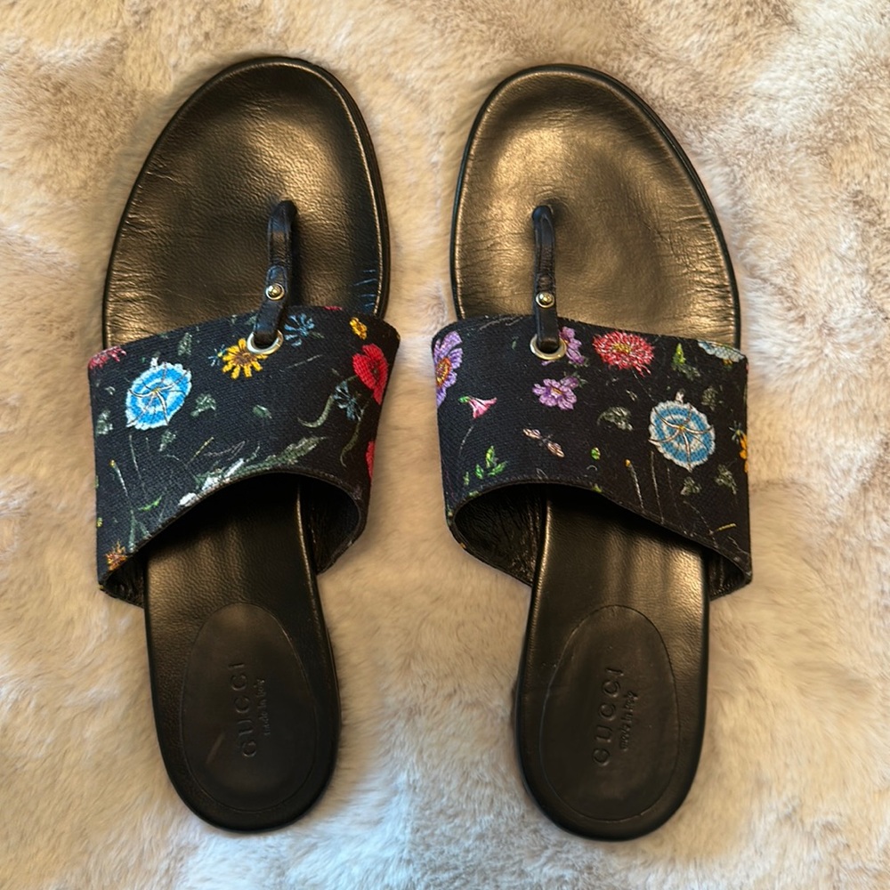Gucci Sandles